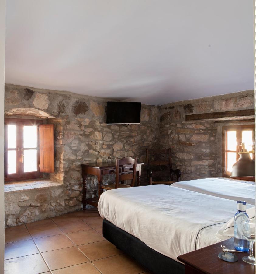 Tugasa Hotel Y Casas Rurales La Posada บีญาลูเอ็งกา เดล โรซาริโอ ภายนอก รูปภาพ