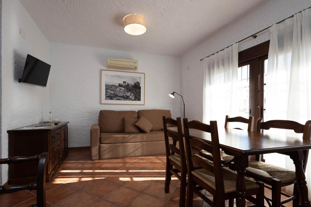 Tugasa Hotel Y Casas Rurales La Posada บีญาลูเอ็งกา เดล โรซาริโอ ภายนอก รูปภาพ