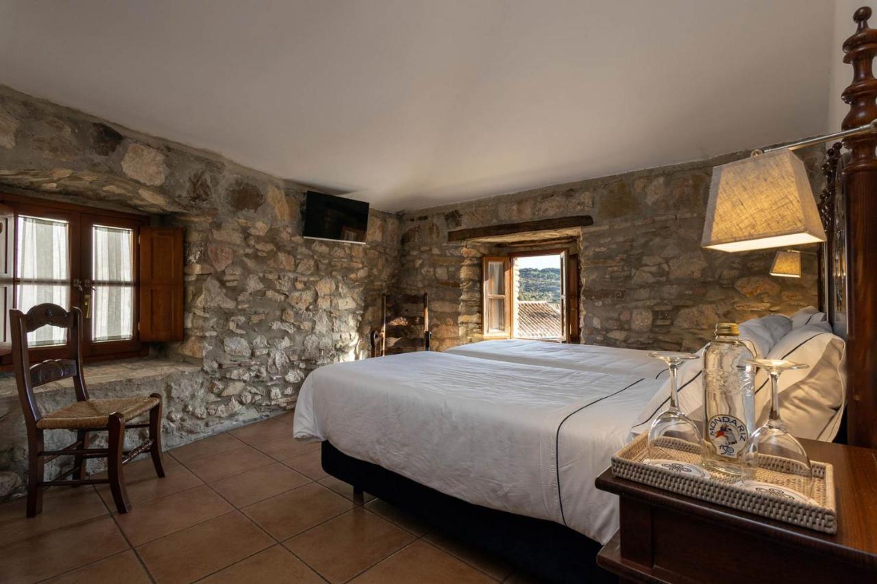Tugasa Hotel Y Casas Rurales La Posada บีญาลูเอ็งกา เดล โรซาริโอ ภายนอก รูปภาพ