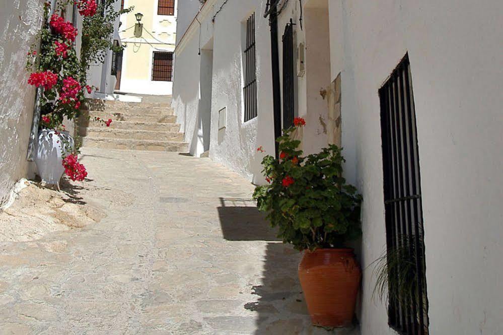 Tugasa Hotel Y Casas Rurales La Posada บีญาลูเอ็งกา เดล โรซาริโอ ภายนอก รูปภาพ
